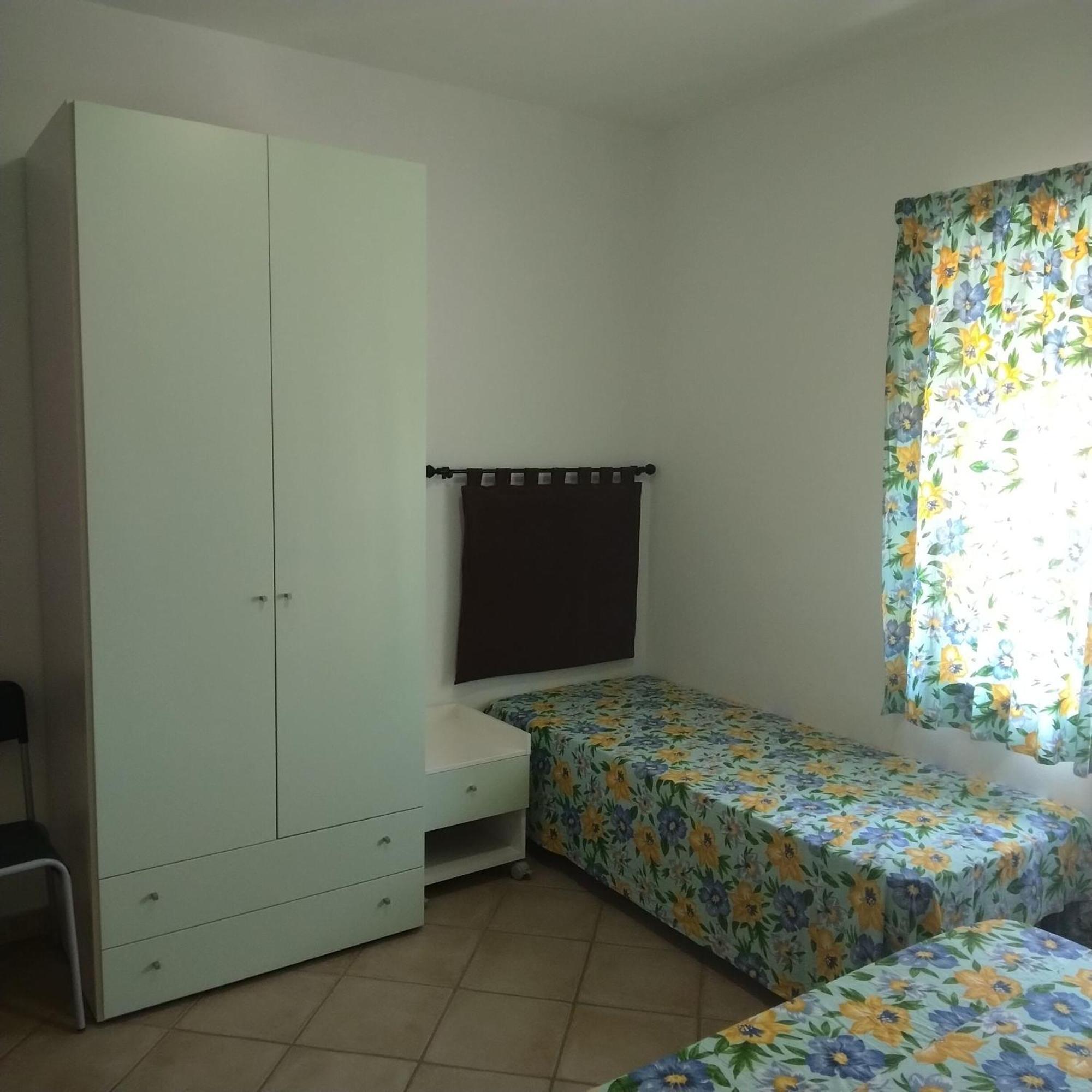 Portoghesi Apt Àrbatax Buitenkant foto