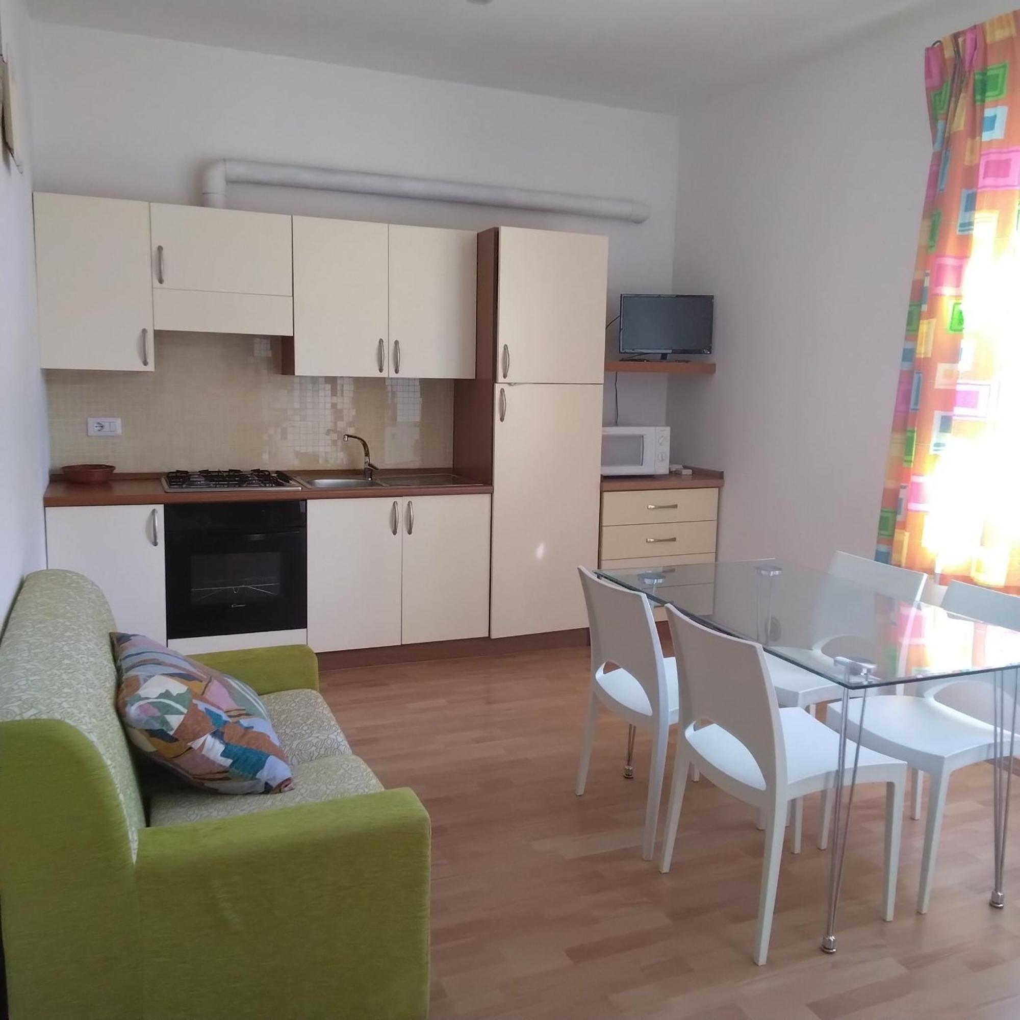 Portoghesi Apt Àrbatax Buitenkant foto